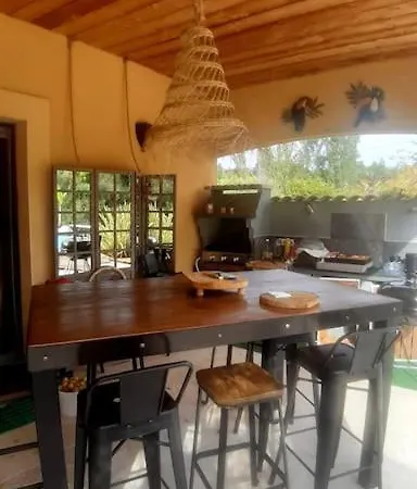 Gers Habitation بيت للعطل