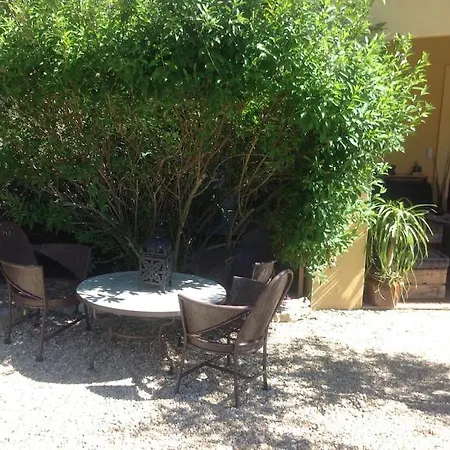 Gers Habitation بيت للعطل *